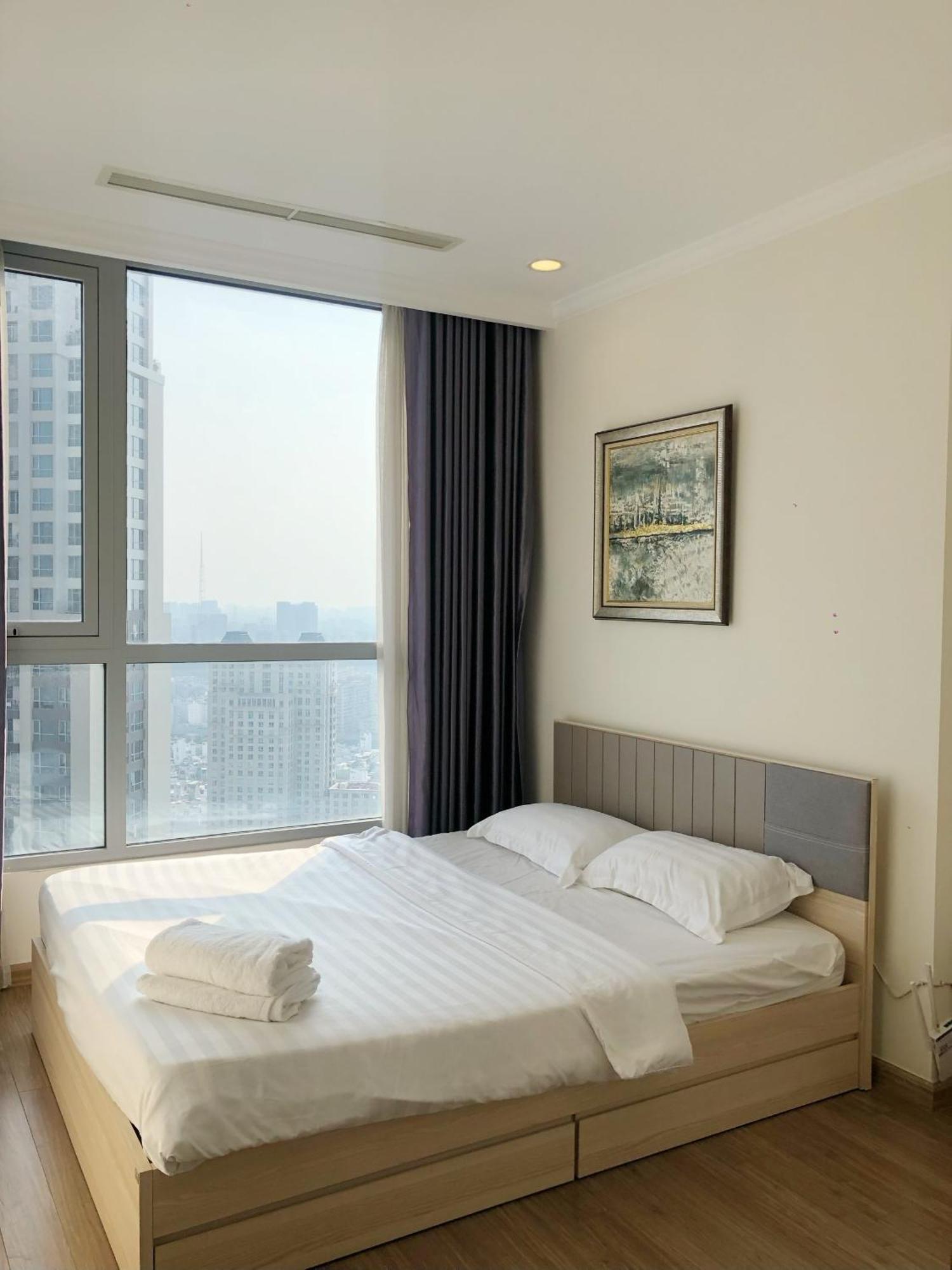 Full Equip 3brs Spacious And Cozy Ho Chi Minh City